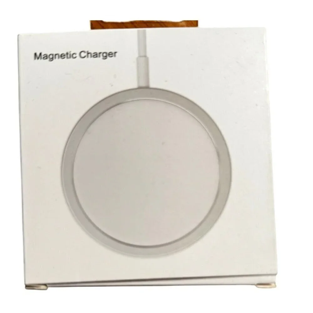 Magnetic Wireless Charger iPhone 15/14/13/12 Series USB-C Cable